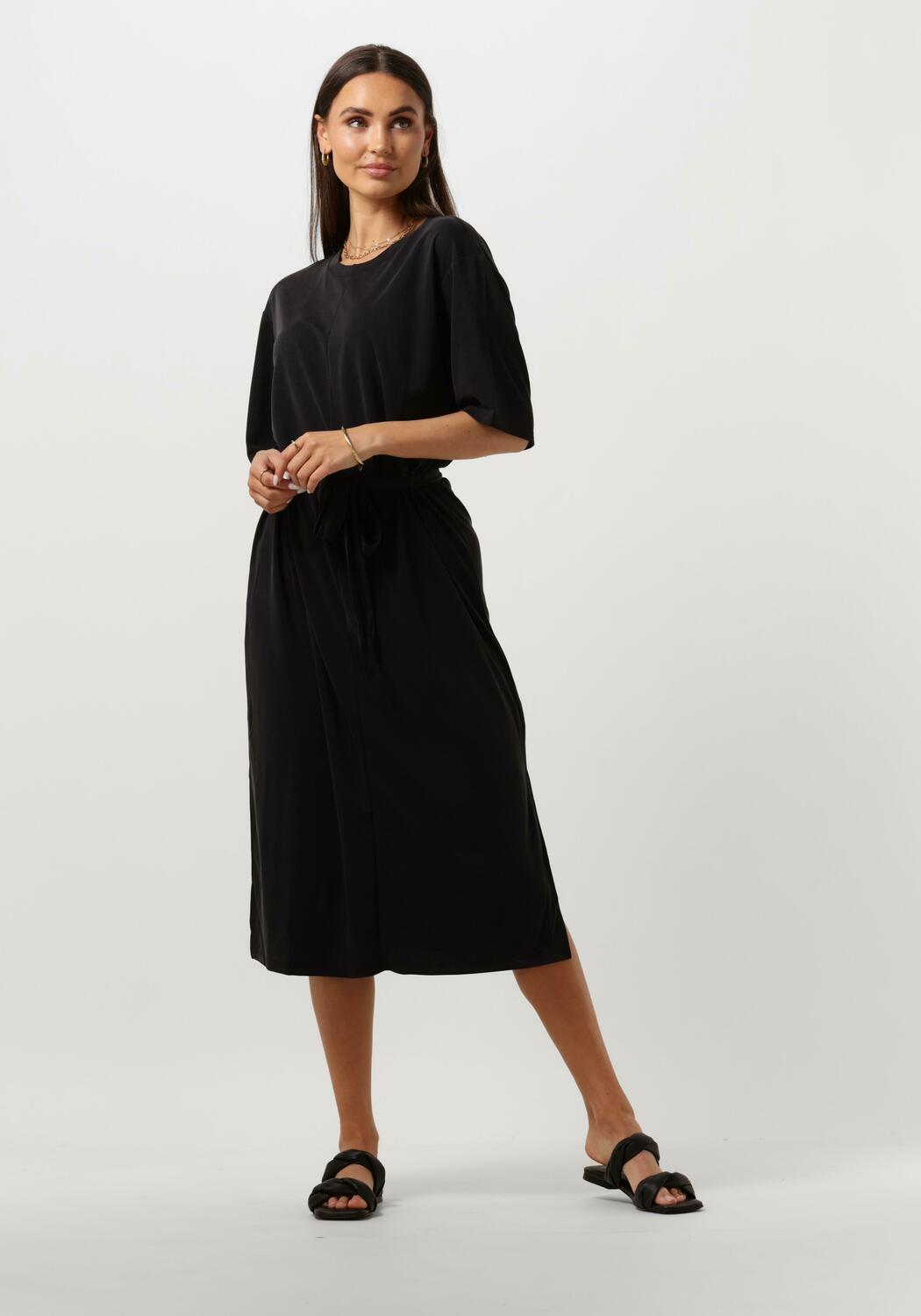 Zwarte MSCH COPENHAGEN Midi jurk MSCHDEANIE 2/4 DRESS Omoda
