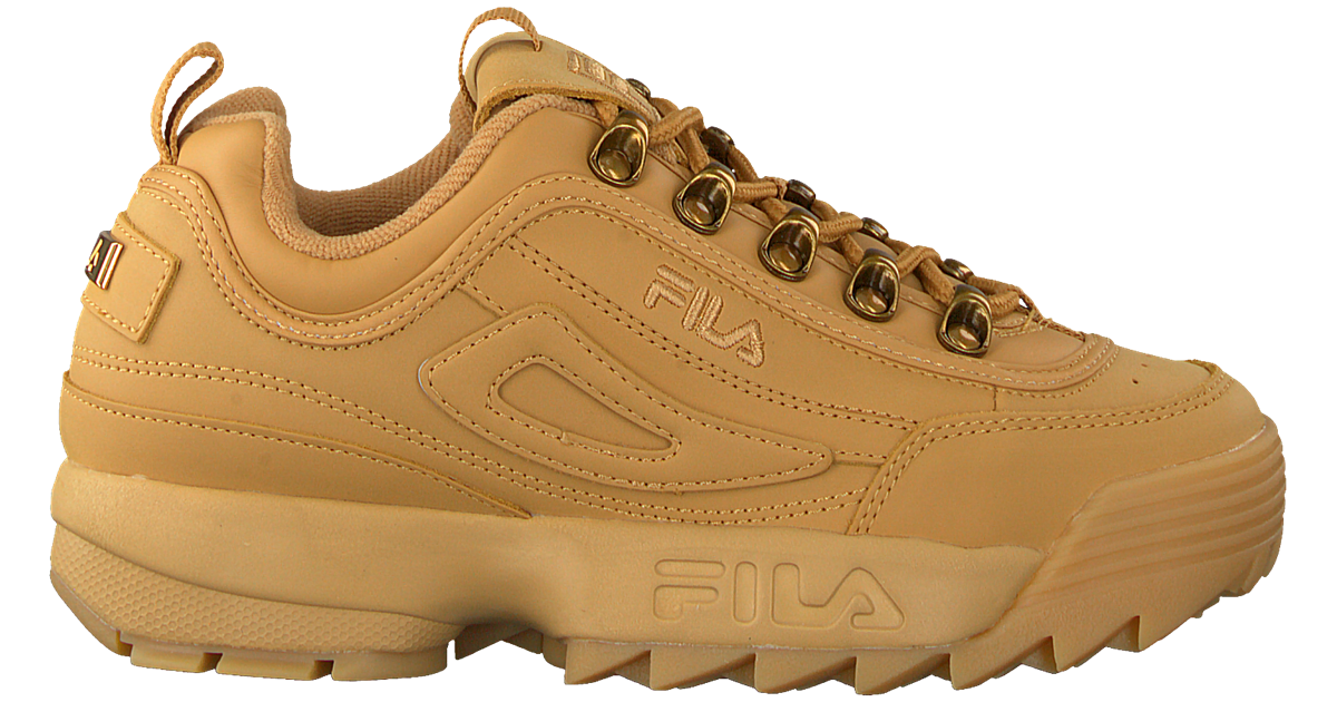 beige fila disruptor 2