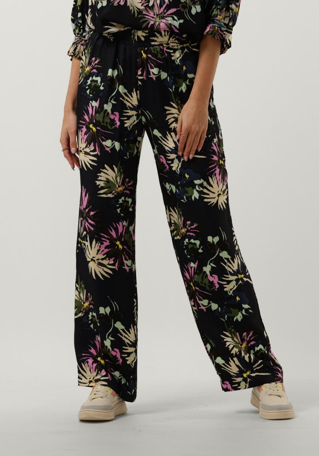 Gia Mid-rise 32' Wide Leg Trousers in Abstract Sun Pink