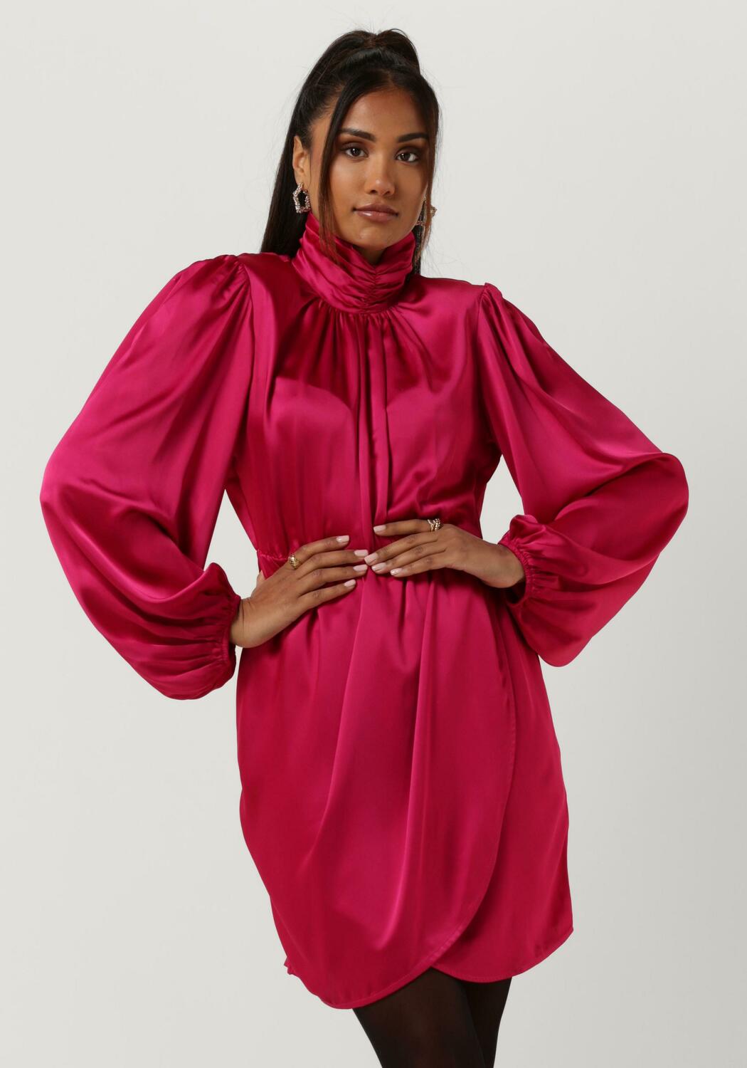 Roze NOTRE-V Mini jurk PARTY MINI DRESS NV-ADDIS | Omoda