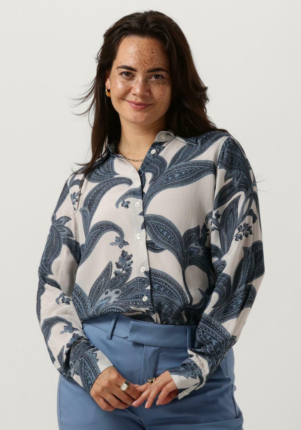 Blauwe MOS MOSH Blouses MMTAYLOR PAIZ SHIRT Omoda