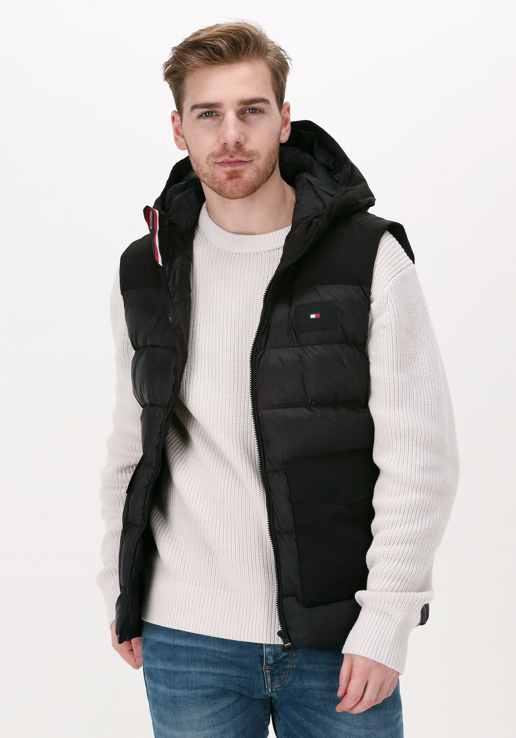 zwarte-tommy-hilfiger-bodywarmer-mix-media-vest-omoda