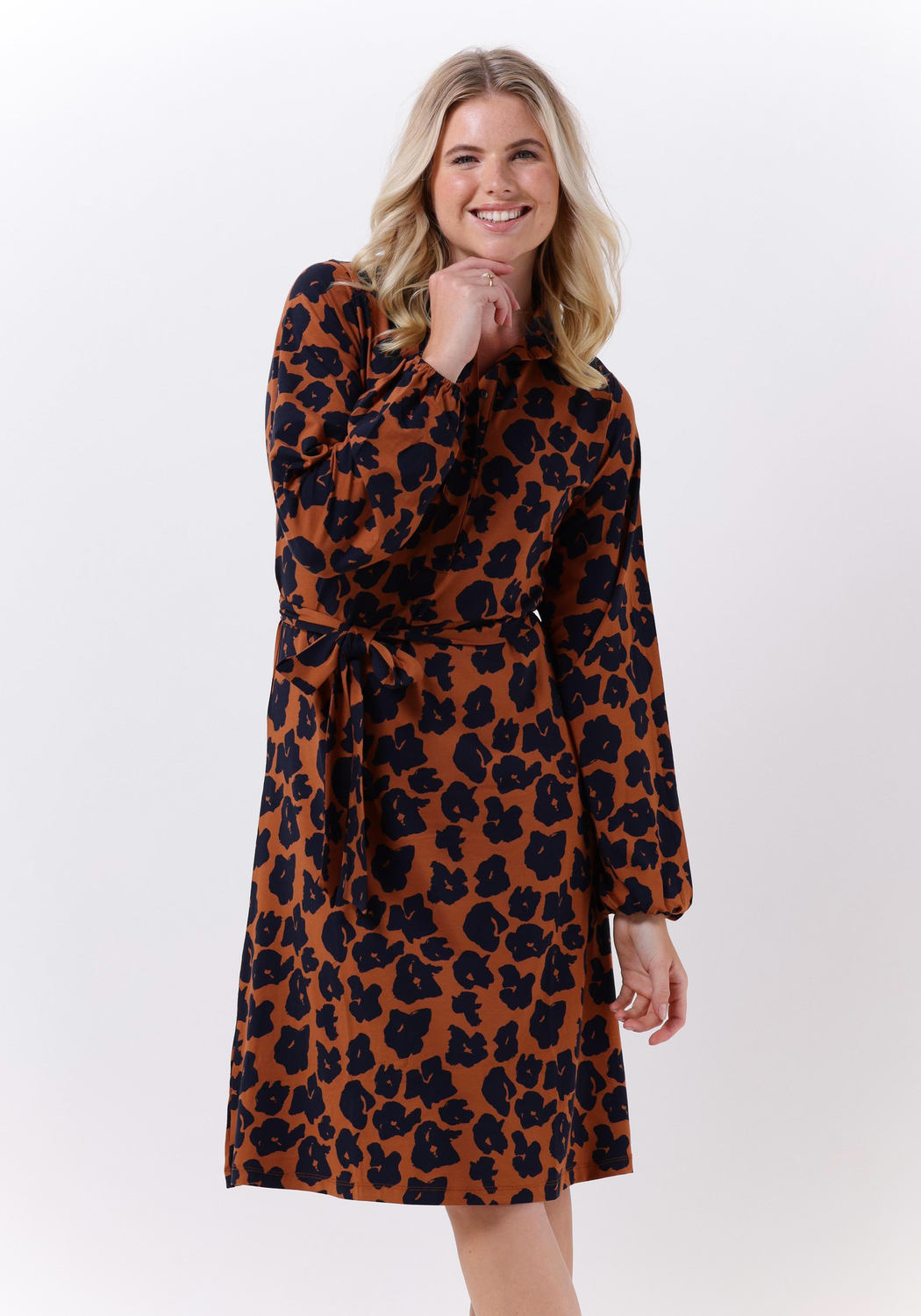 Jurk Nien Licht Camel
