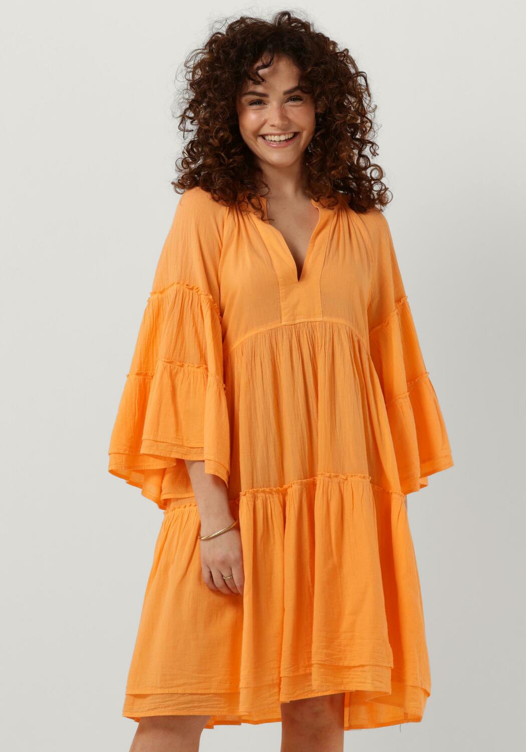 Nové Jurk - Oranje main image 1