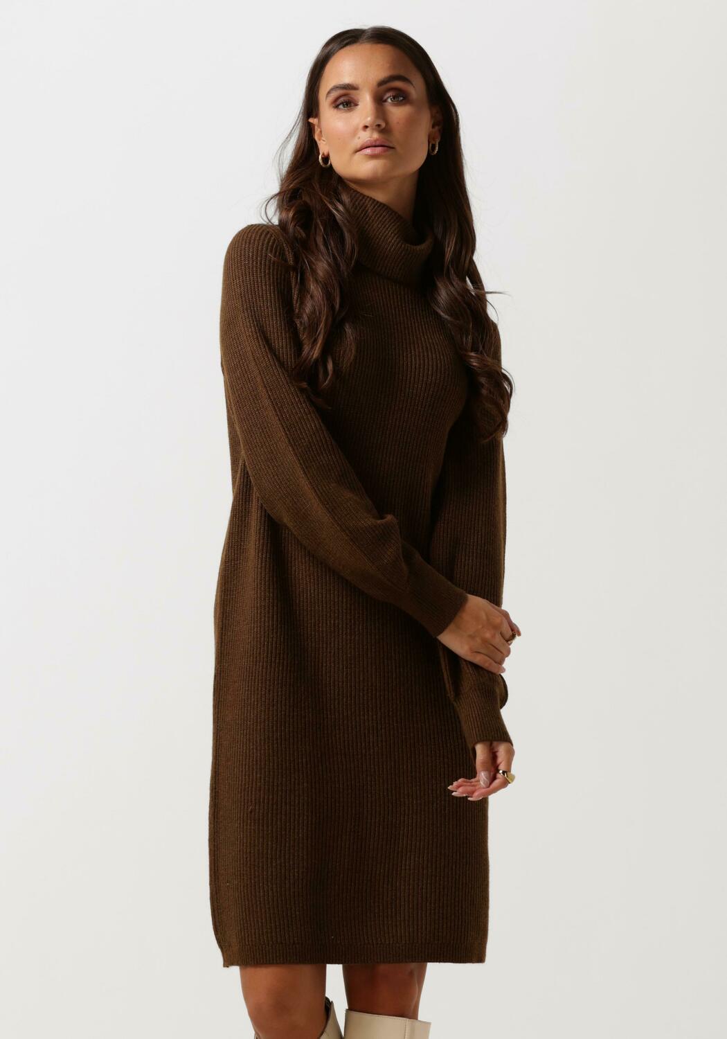Vmboom Ls Rollneck Dress Chocolate Torte Detail W Mela