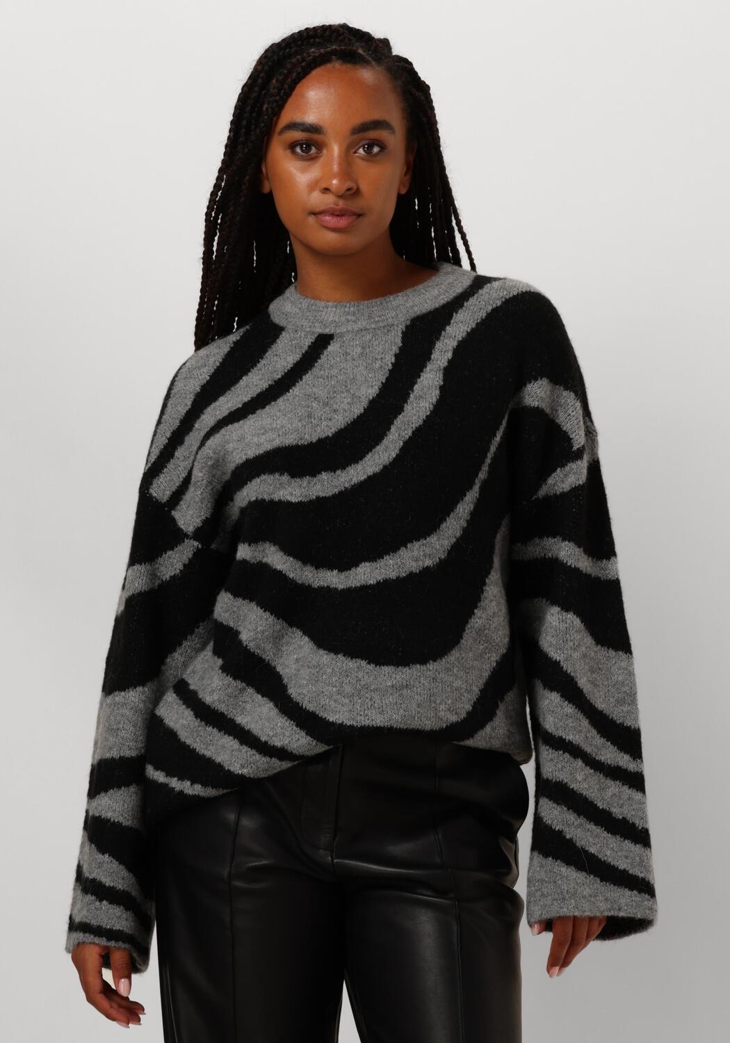 Objray L S Knit Pullover Black Pattern Medium Grey Me