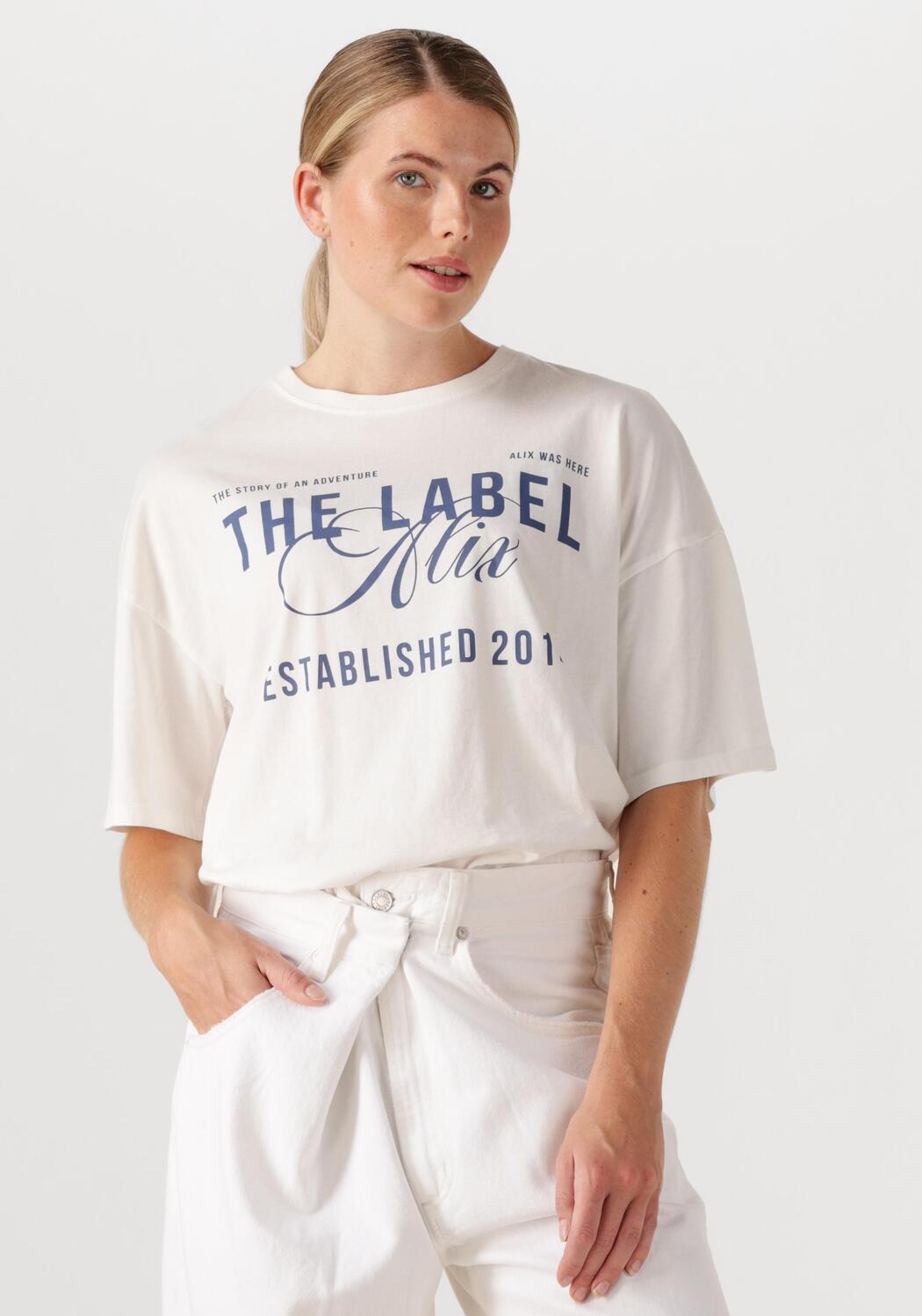 Witte ALIX THE LABEL T-shirt LADIES KNITTED THE LABEL T-SHIRT | Omoda