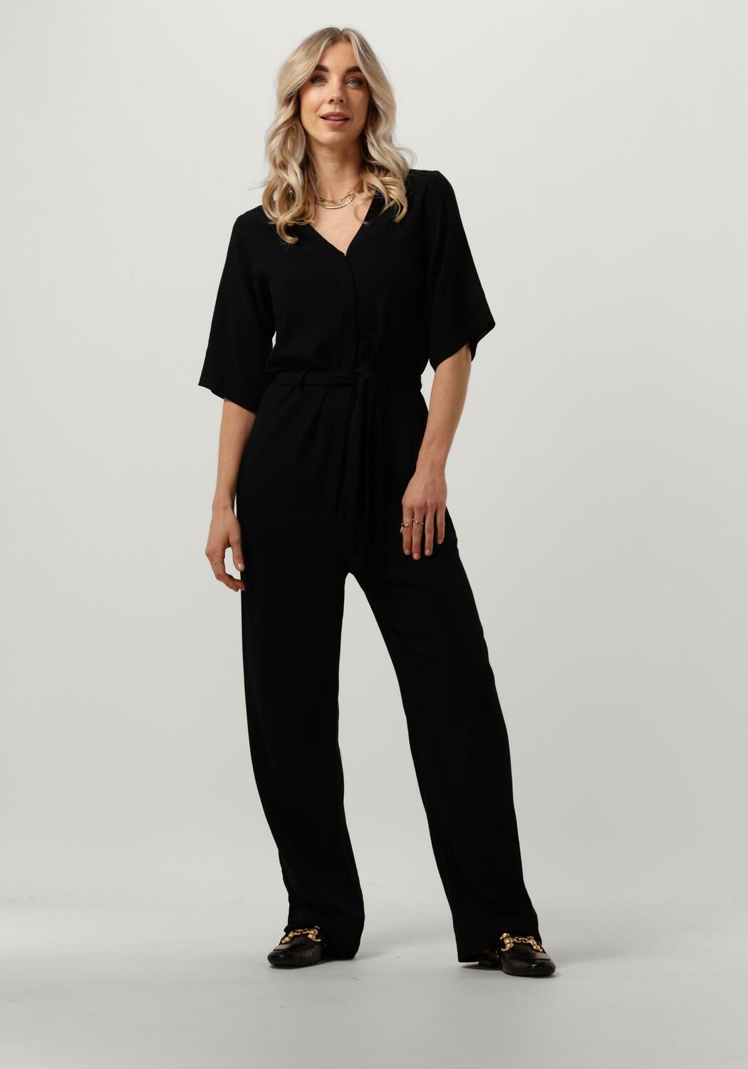 Zwarte SELECTED FEMME Jumpsuit SLFVIVA 2/4 LONG LINEN JUMPSUIT Omoda