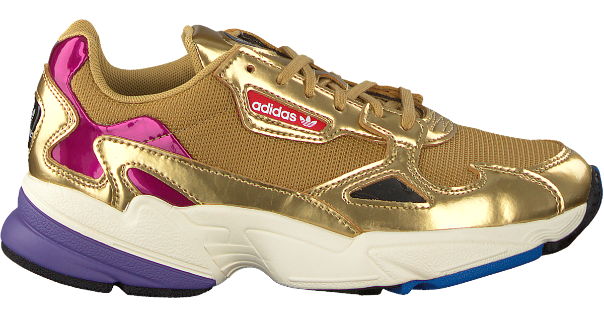 Omoda adidas falcon on sale